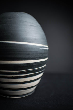 White & Black Round Vase - Quin Cheung